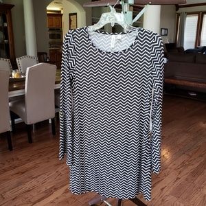 Tacera tunic / mini dress Chevron pattern NWOT